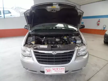 CHRYSLER CARAVAN 3.3 LX 4X2 V6 12V GASOLINA 4P AUTOMÁTICO