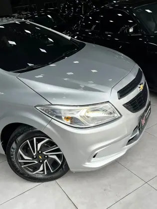 CHEVROLET ONIX 1.0 MPFI JOY 8V FLEX 4P MANUAL