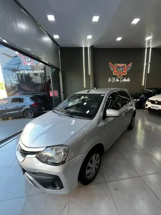 TOYOTA ETIOS 1.5 XS 16V FLEX 4P MANUAL