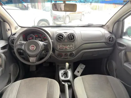 FIAT PALIO 1.6 MPI ESSENCE 16V FLEX 4P AUTOMATIZADO