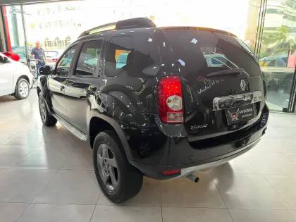 RENAULT DUSTER 2.0 DYNAMIQUE 4X2 16V FLEX 4P AUTOMÁTICO