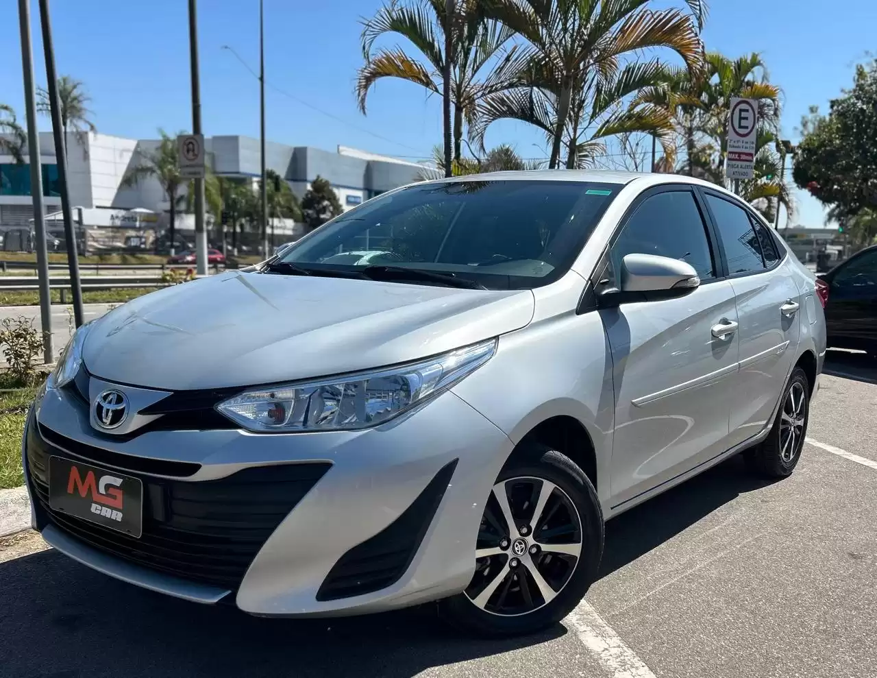 TOYOTA YARIS 1.3 16V FLEX XL LIVE MANUAL