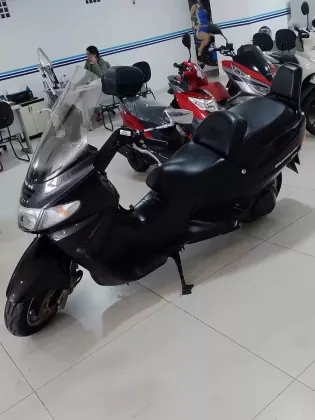 SUZUKI BURGMAN 650