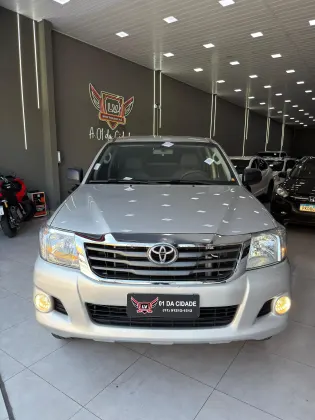TOYOTA HILUX 2.7 SR 4X2 CD 16V FLEX 4P AUTOMÁTICO
