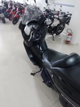 SUZUKI BURGMAN 650