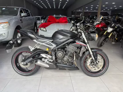 TRIUMPH STREET TRIPLE 765 RS