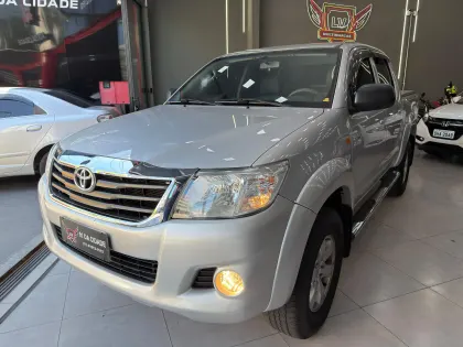 TOYOTA HILUX 2.7 SR 4X2 CD 16V FLEX 4P AUTOMÁTICO