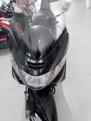 SUZUKI BURGMAN 650