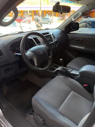 TOYOTA HILUX 2.7 SR 4X2 CD 16V FLEX 4P AUTOMÁTICO