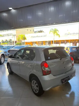 TOYOTA ETIOS 1.5 XS 16V FLEX 4P MANUAL