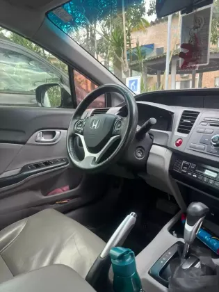 HONDA CIVIC 2.0 LXR 16V FLEX 4P AUTOMÁTICO