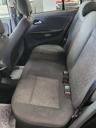 VOLKSWAGEN FOX 1.0 MI 8V FLEX 4P MANUAL