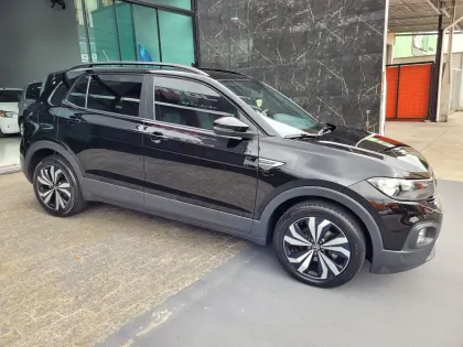 VOLKSWAGEN T-CROSS 1.0 200 TSI TOTAL FLEX COMFORTLINE AUTOMÁTICO