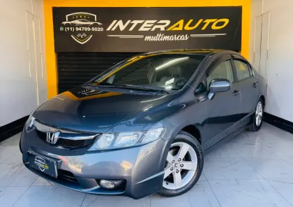 HONDA CIVIC 1.8 LXS 16V GASOLINA 4P AUTOMÁTICO