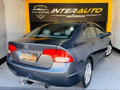 HONDA CIVIC 1.8 LXS 16V GASOLINA 4P AUTOMÁTICO