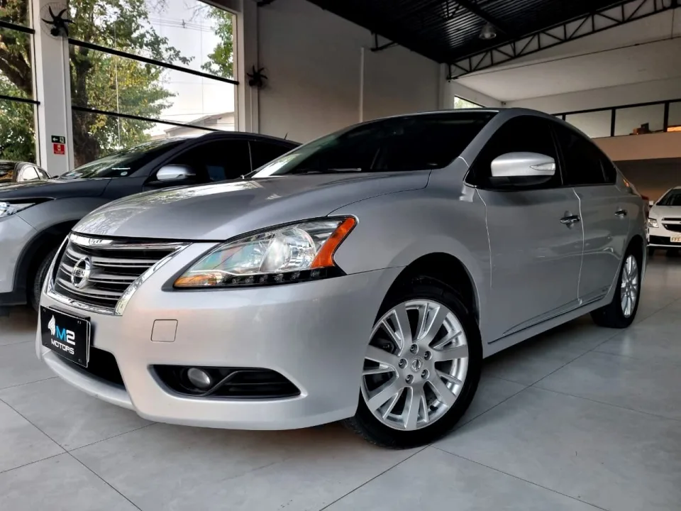 NISSAN SENTRA 2.0 SL 16V FLEXSTART 4P AUTOMÁTICO