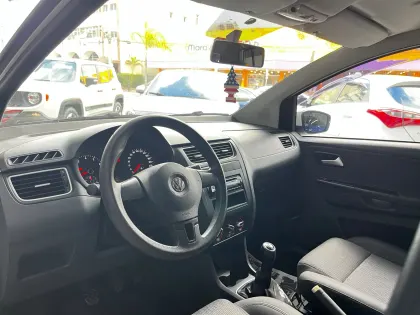 VOLKSWAGEN FOX 1.6 MI 8V FLEX 4P MANUAL