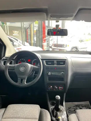 VOLKSWAGEN FOX 1.6 MI 8V FLEX 4P MANUAL