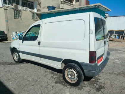 PEUGEOT PARTNER 1.6 FURGÃO 16V GASOLINA 2P MANUAL