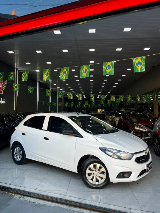 CHEVROLET ONIX 1.0 MPFI JOY 8V FLEX 4P MANUAL
