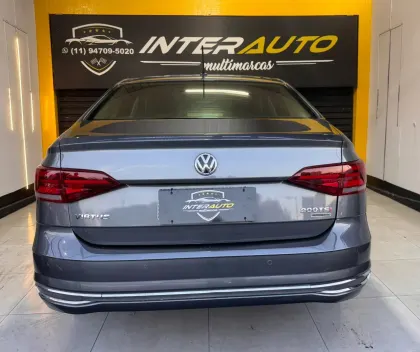 VOLKSWAGEN VIRTUS 1.0 200 TSI HIGHLINE AUTOMÁTICO