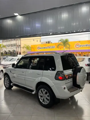 MITSUBISHI PAJERO TR4 2.0 4X4 16V 140CV FLEX 4P AUTOMÁTICO