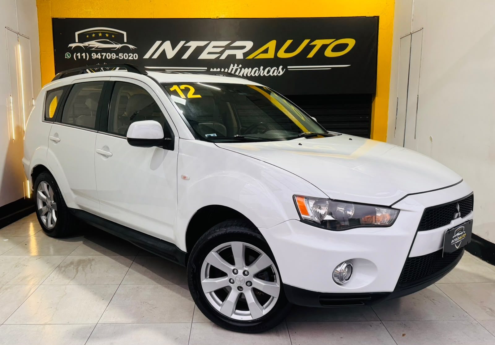 MITSUBISHI OUTLANDER 3.0 4X4 V6 24V GASOLINA 4P AUTOMÁTICO