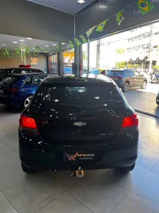 CHEVROLET ONIX 1.4 MPFI LTZ 8V FLEX 4P MANUAL