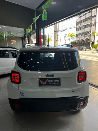 JEEP RENEGADE 1.8 16V FLEX LONGITUDE 4P AUTOMÁTICO