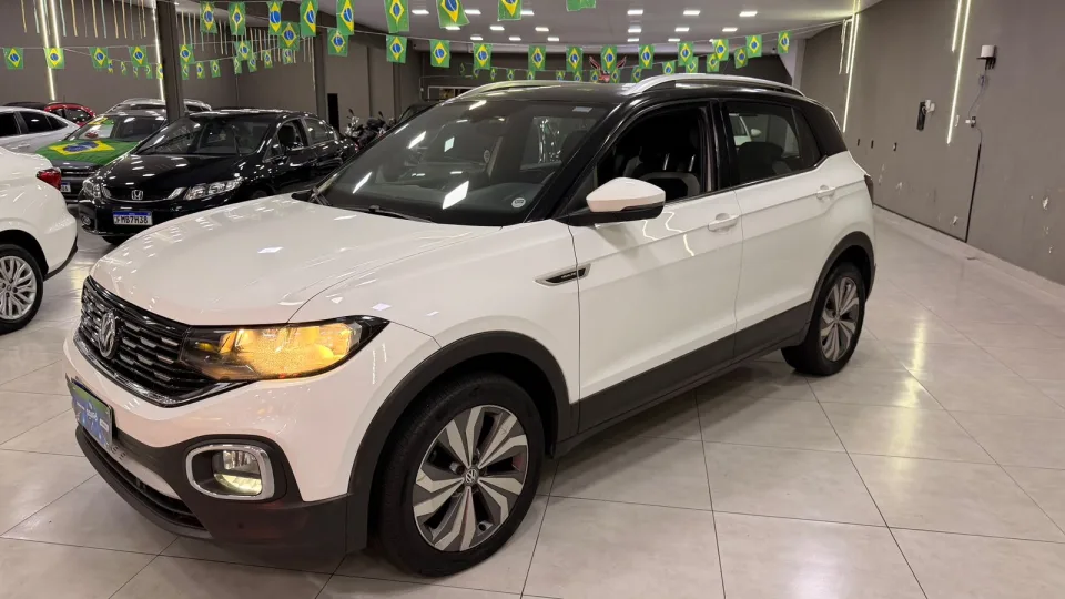 VOLKSWAGEN T-CROSS 1.4 250 TSI TOTAL FLEX HIGHLINE AUTOMÁTICO
