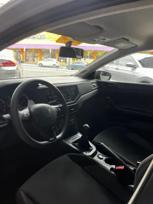 VOLKSWAGEN POLO 1.0 MPI MANUAL