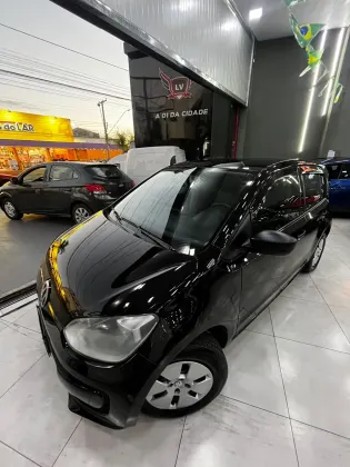 VOLKSWAGEN UP 1.0 MPI TOTAL FLEX 4P MANUAL
