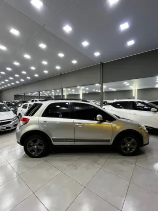 SUZUKI SX4 2.0 4X4 16V GASOLINA 4P AUTOMÁTICO