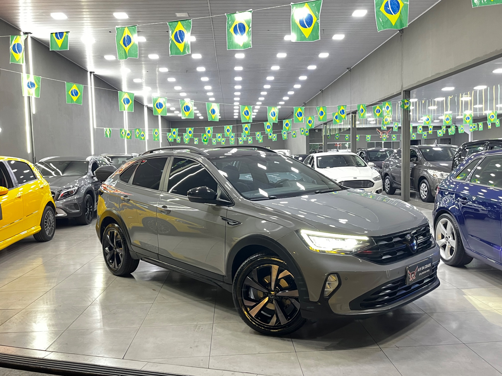VOLKSWAGEN NIVUS 1.0 200 TSI TOTAL FLEX HIGHLINE AUTOMÁTICO
