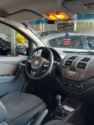 FIAT SIENA 1.6 MPI ESSENCE 16V FLEX 4P MANUAL