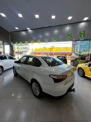 FIAT SIENA 1.6 MPI ESSENCE 16V FLEX 4P MANUAL