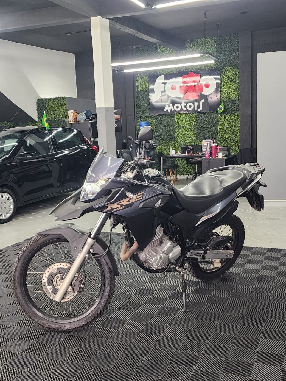 HONDA XRE 300 ABS