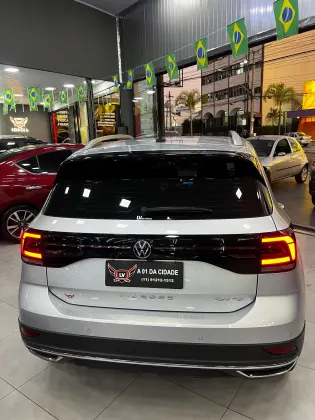 VOLKSWAGEN T-CROSS 1.0 200 TSI TOTAL FLEX COMFORTLINE AUTOMÁTICO