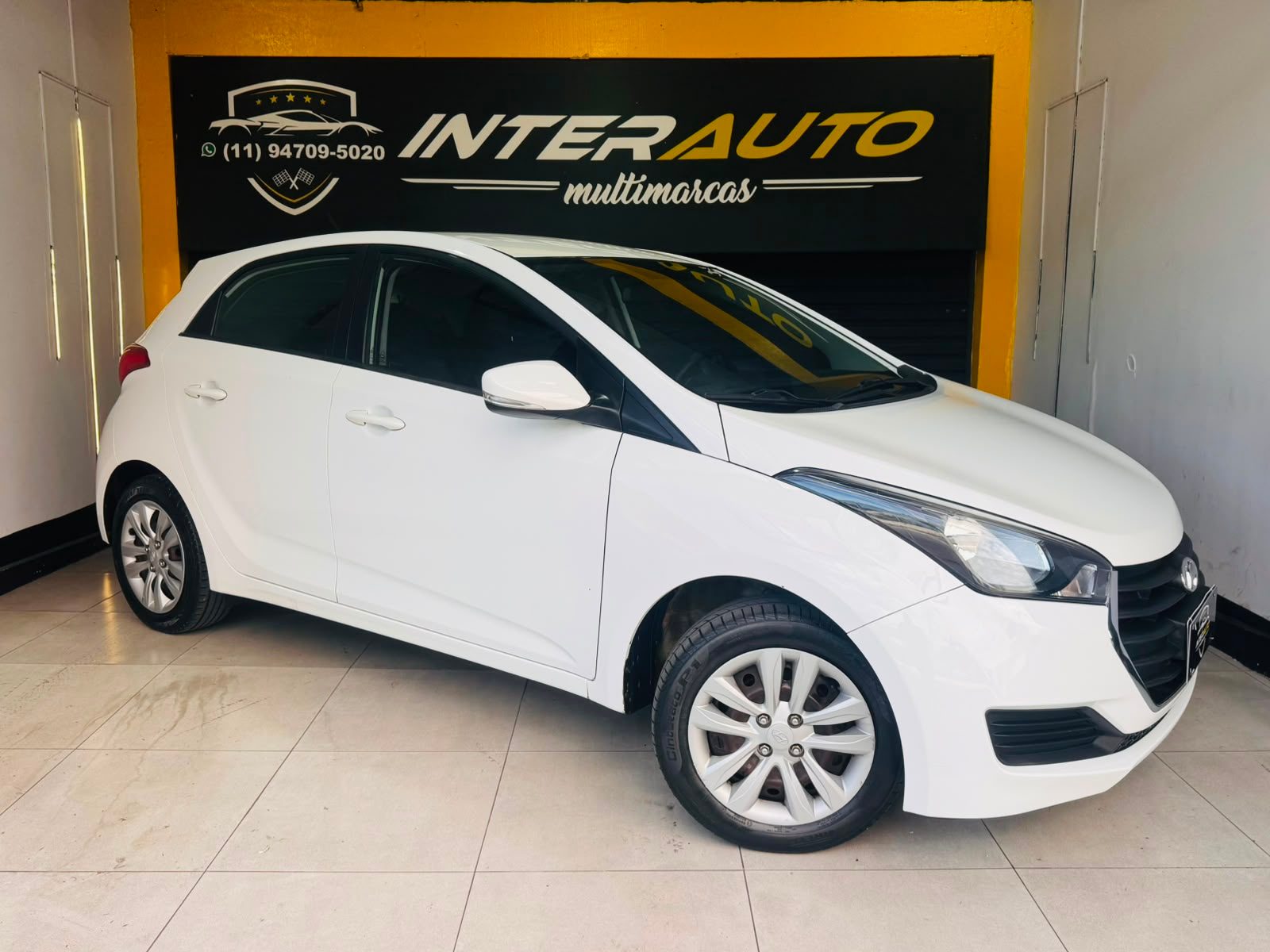 HYUNDAI HB20 1.0 COMFORT PLUS 12V TURBO FLEX 4P MANUAL