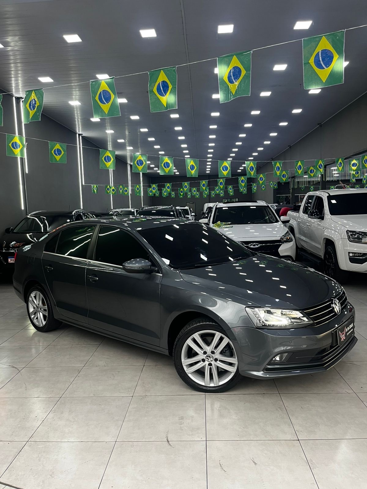 VOLKSWAGEN JETTA 2.0 TSI HIGHLINE 200CV GASOLINA 4P TIPTRONIC