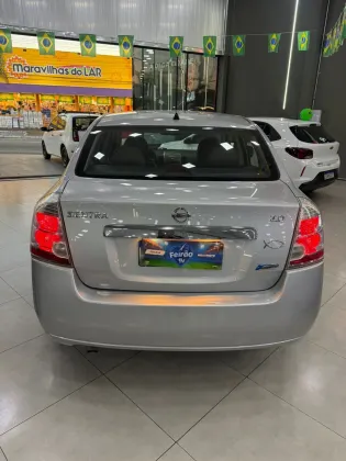 NISSAN SENTRA 2.0 16V FLEX 4P AUTOMÁTICO
