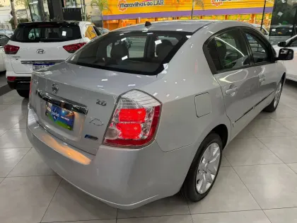 NISSAN SENTRA 2.0 16V FLEX 4P AUTOMÁTICO