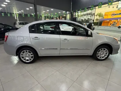 NISSAN SENTRA 2.0 16V FLEX 4P AUTOMÁTICO