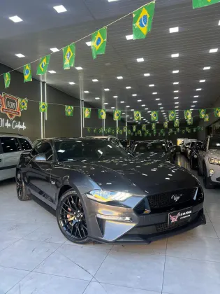 FORD MUSTANG 5.0 GT V8 GASOLINA 2P AUTOMÁTICO
