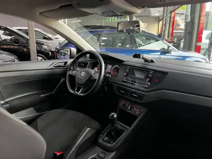 VOLKSWAGEN POLO 1.6 MI 8V FLEX 4P MANUAL