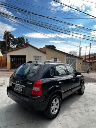 HYUNDAI TUCSON 2.0 MPFI GLS 16V 143CV 2WD FLEX 4P AUTOMÁTICO