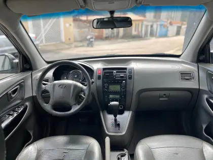 HYUNDAI TUCSON 2.0 MPFI GLS 16V 143CV 2WD FLEX 4P AUTOMÁTICO