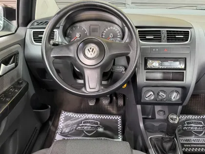 VOLKSWAGEN FOX 1.6 MI 8V FLEX 4P MANUAL