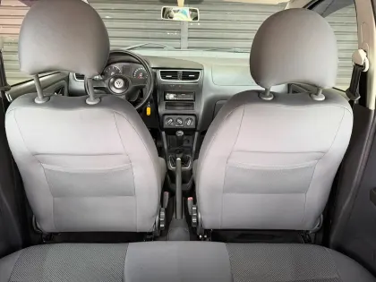 VOLKSWAGEN FOX 1.6 MI 8V FLEX 4P MANUAL