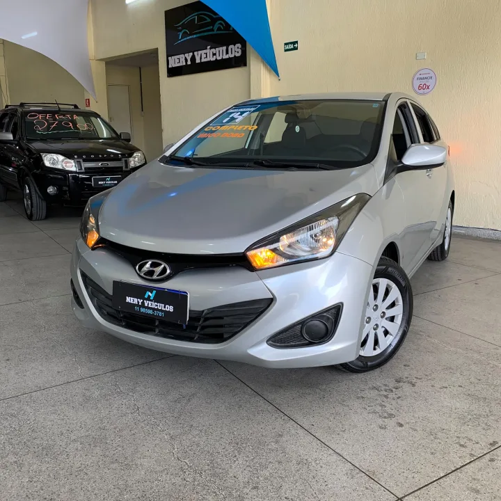 HYUNDAI HB20S 1.6 COMFORT PLUS 16V FLEX 4P MANUAL